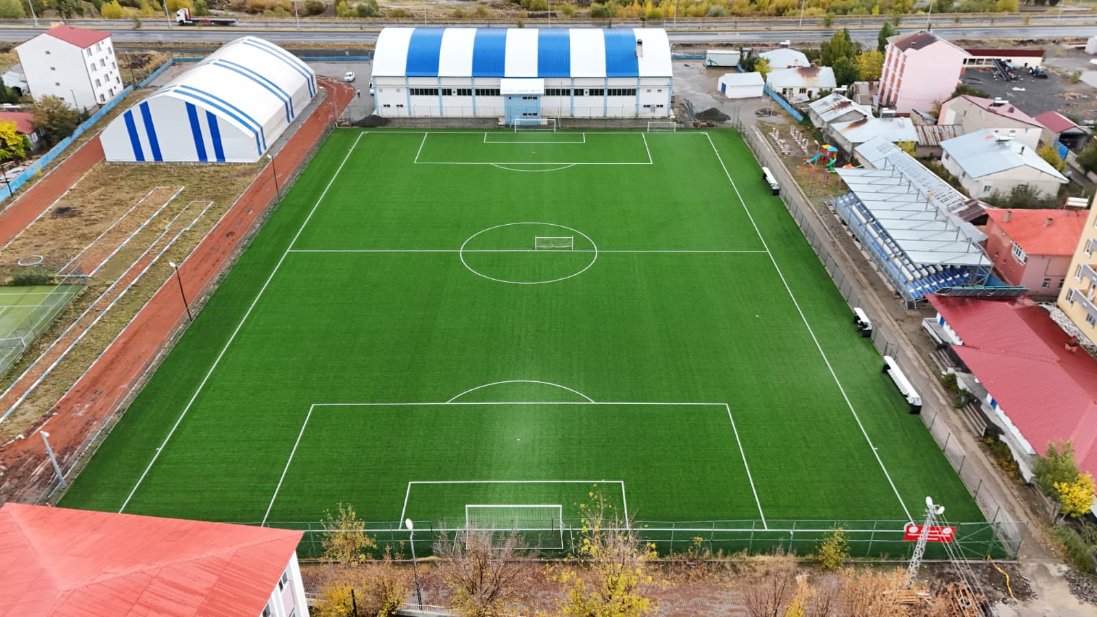 Eleşkirt Halısaha Kompleksi